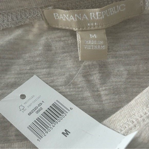 NWT Banana Republic Women’s Shoulder Zip Color Block Long Sleeve Shirt - Picture 7 of 7